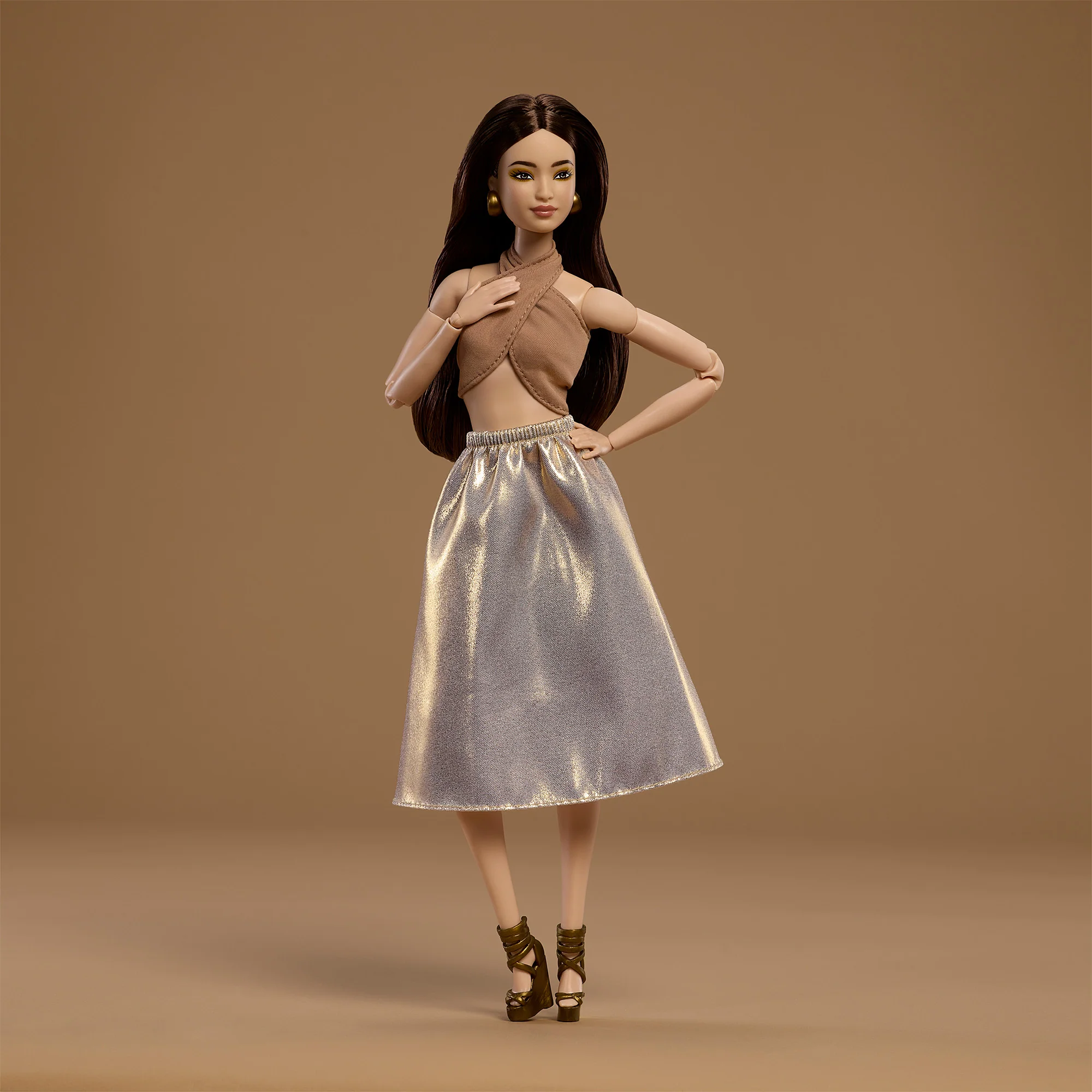 Barbie Basics 2026 Neutrals Series, Model 06 - Image 10