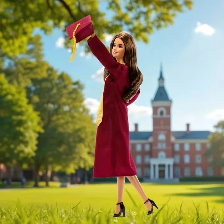 Barbie Signature Graduation Wishes Fashion Doll - Image 5
