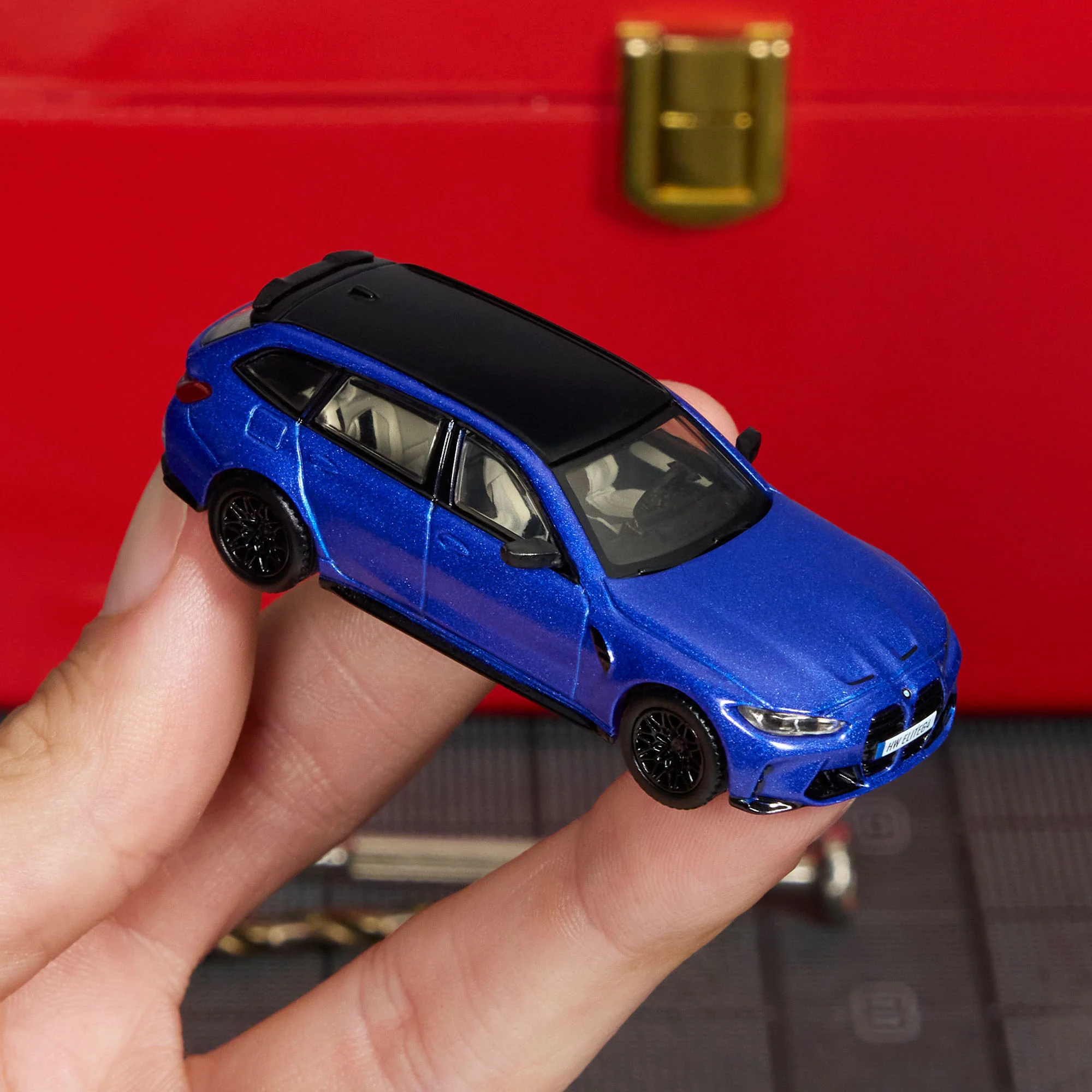 Hot Wheels Elite 64 BMW M3 Touring - Image 13