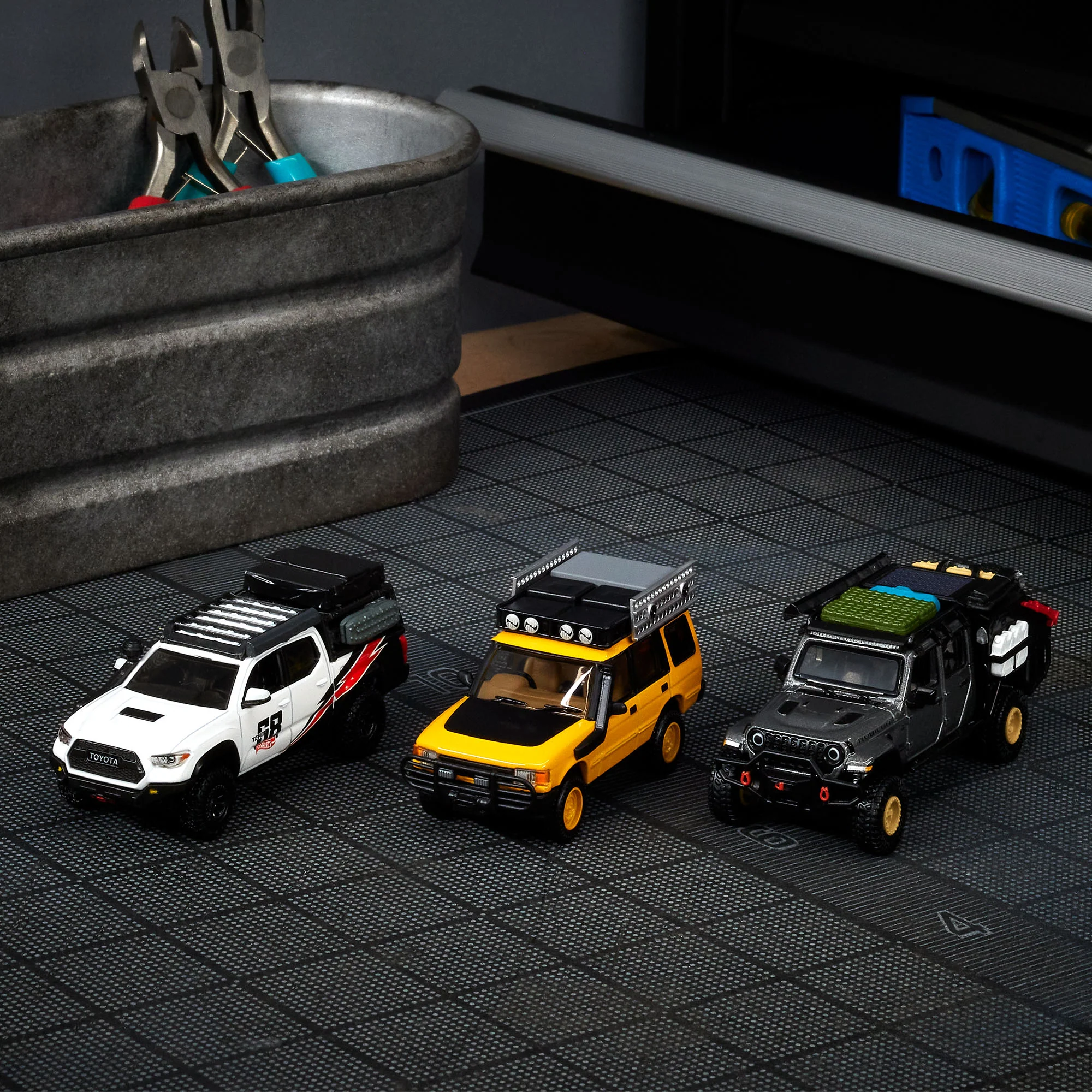 Hot Wheels Elite 64 Mod Shop ’24 Jeep Gladiator - Image 11