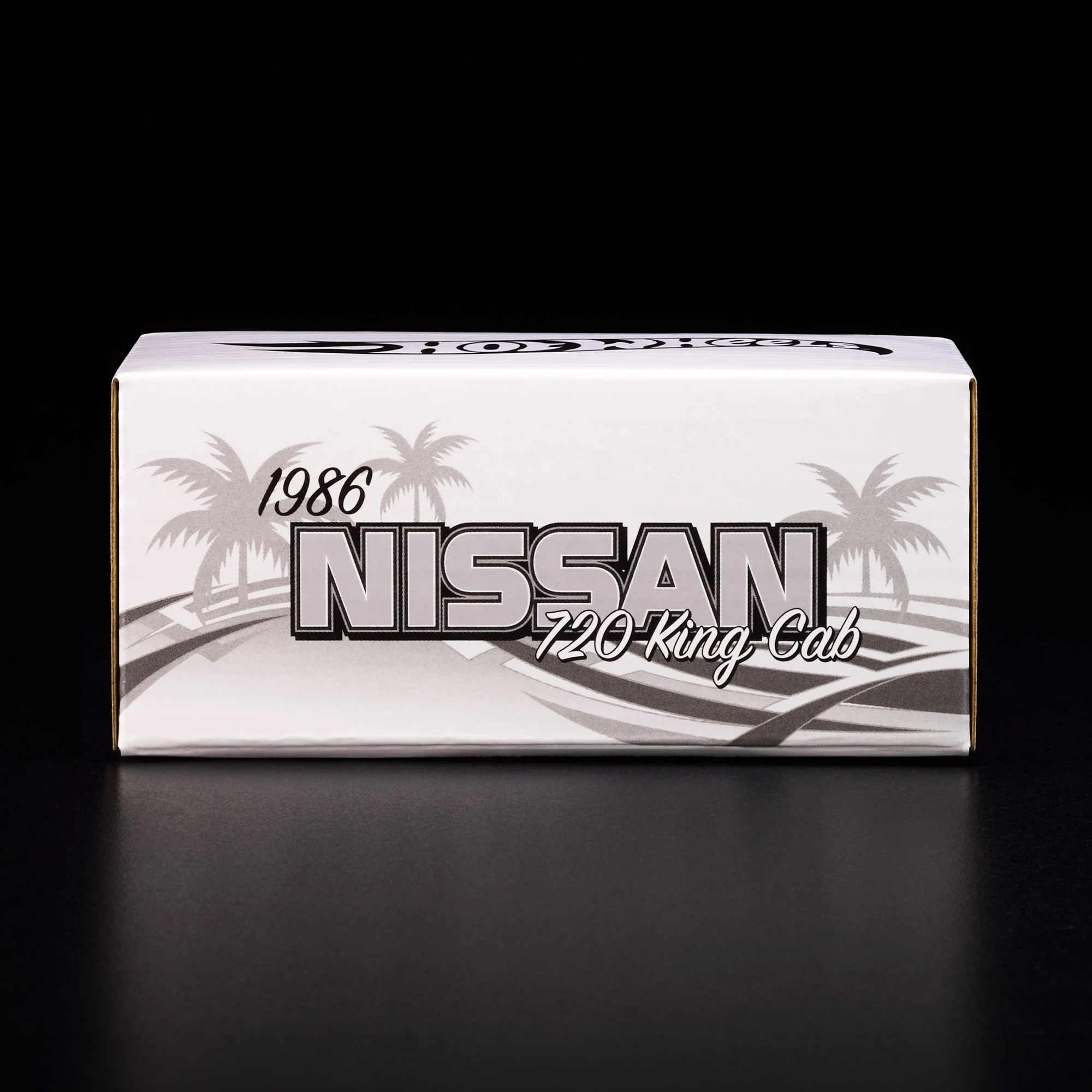 Hot Wheels RLC Exclusive 1986 Nissan 720 King Cab - Image 12