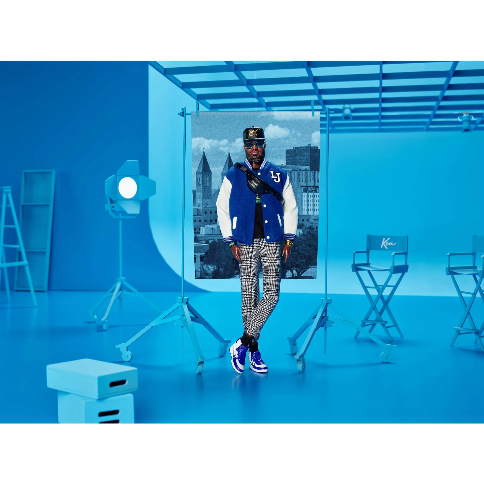 LeBron James Kenbassadors Doll - Image 9