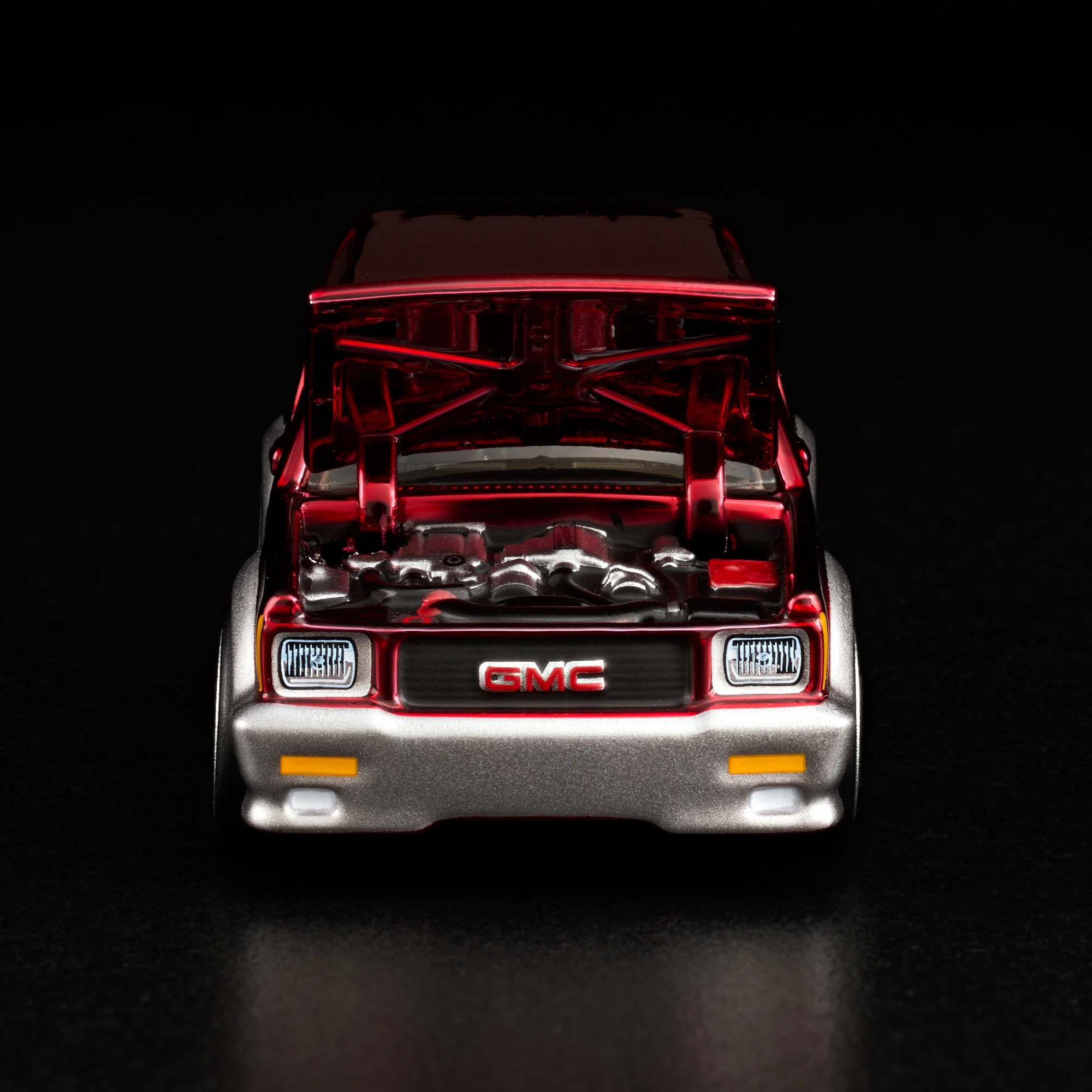 RLC Exclusive 1992 GMC Typhoon - Image 8